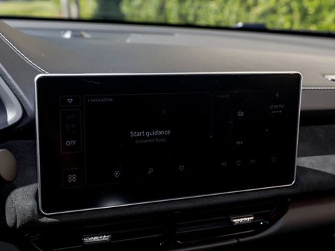 New 2025 Lotus Emira image 48