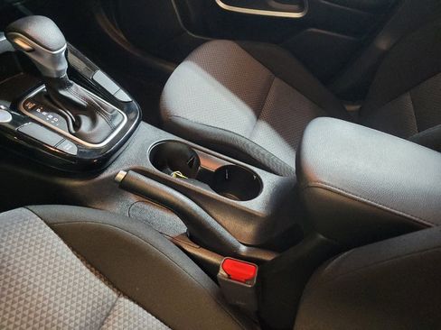 Used 2025 Kia Soul S FWD image 26