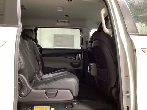 New 2026 Kia Carnival image 10