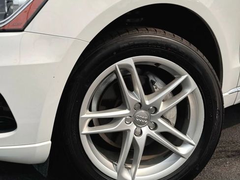 Used 2017 Audi Q5 2.0T Premium Plus image 11