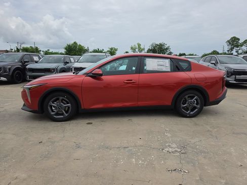 New 2026 Kia K4 FWD image 5