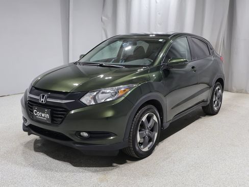 Used 2018 Honda HR-V EX image 6