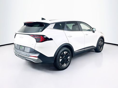Used 2026 Kia Sportage LX FWD image 9