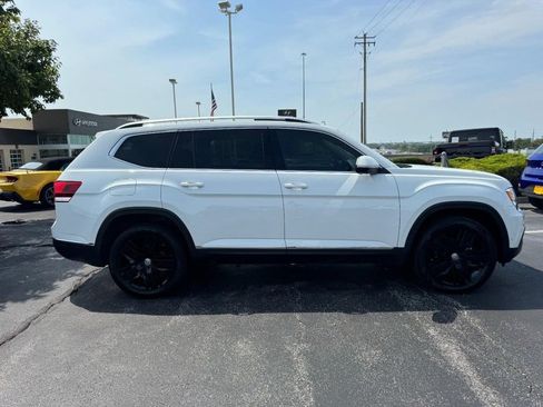 Used 2019 Volkswagen Atlas SEL Premium AWD/4WD image 2