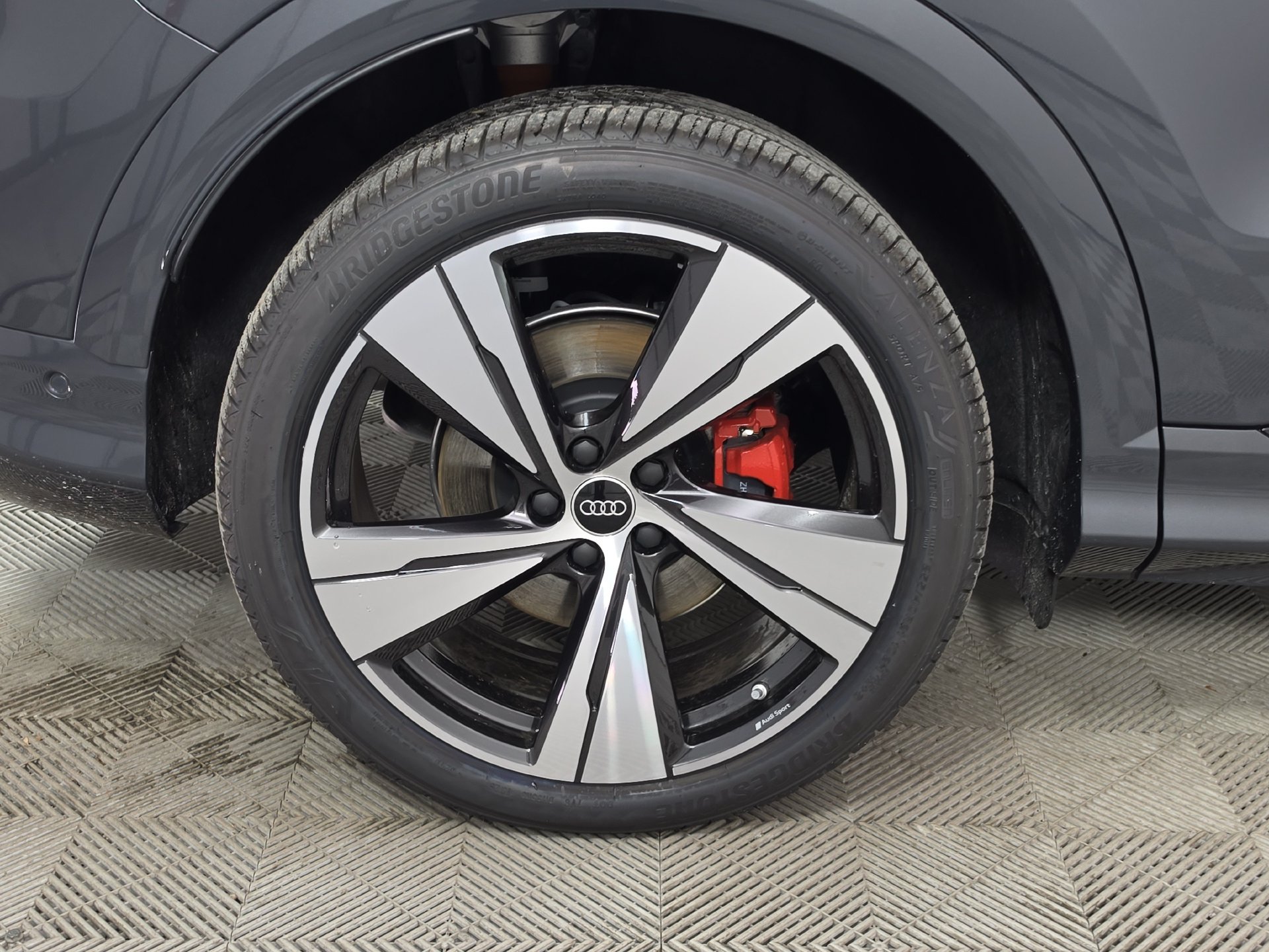 New 2026 Audi SQ5 Premium Plus AWD/4WD image 7