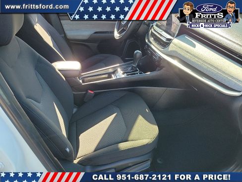 Used 2023 Jeep Compass Sport AWD/4WD image 14