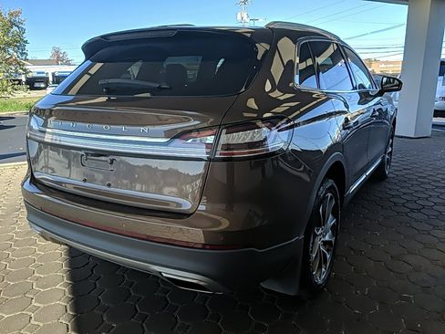 Certified 2022 Lincoln Nautilus Reserve w/ Luxury Package image 5