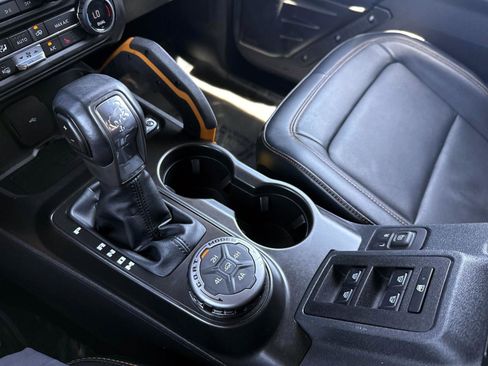 Used 2021 Ford Bronco Badlands image 27