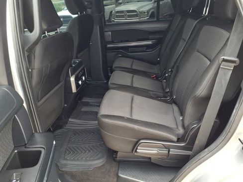 Used 2020 Ford Expedition XLT RWD image 11