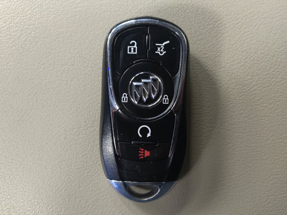 Used 2019 Buick Enclave Essence AWD/4WD image 32