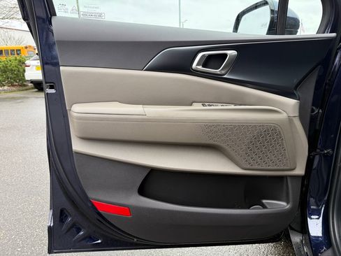 New 2026 Kia Carnival FWD image 20