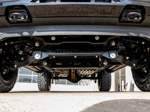 Used 2025 Ford F150 Lariat w/ Equipment Group 501A Mid image 14