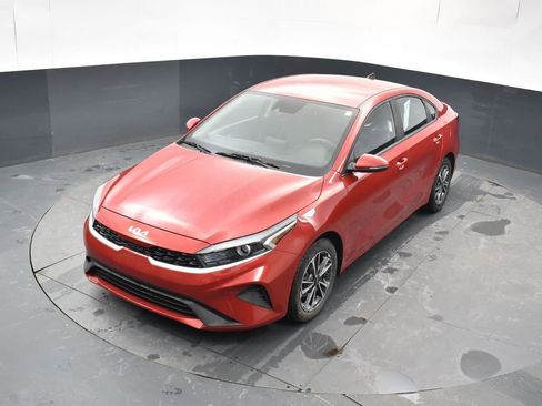Certified 2023 Kia Forte LXS w/ LXS Technology Package image 30