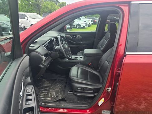 Used 2023 Chevrolet Traverse LT AWD/4WD image 13