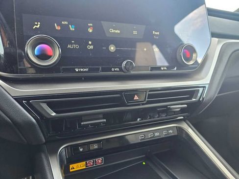 Certified 2025 Lexus TX 500h AWD w/ Technology Package image 29