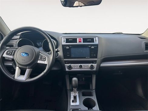 Used 2017 Subaru Legacy 2.5i Limited image 10
