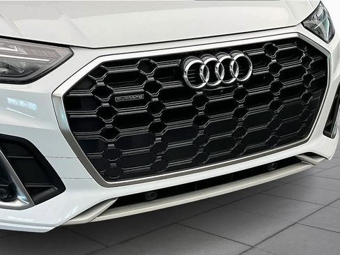 Used 2023 Audi Q5 2.0T Premium Plus w/ Premium Plus Package AWD/4WD image 32
