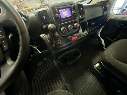 Used 2021 RAM ProMaster 1500 image 25