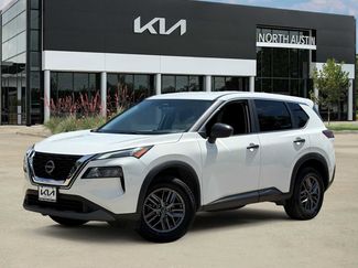 Used 2023 Nissan Rogue S AWD/4WD video 1