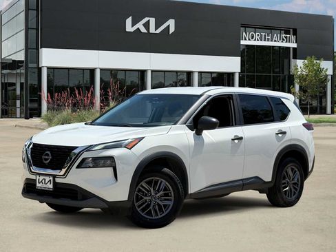 Used 2023 Nissan Rogue S AWD/4WD image 1