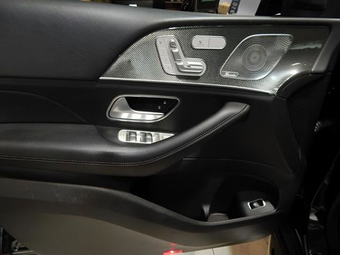 Used 2023 Mercedes-Benz GLE 450 4MATIC w/ AMG Line Exterior image 14