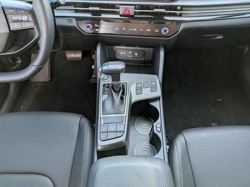 New 2026 Kia Sportage SX FWD image 21