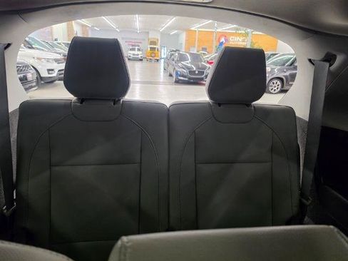Used 2017 Acura MDX SH-AWD image 39