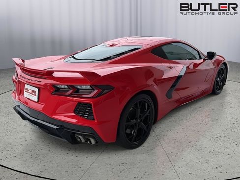 Used 2020 Chevrolet Corvette Stingray Preferred Cpe w/ 2LT Preferred Equipment Group RWD image 6
