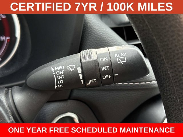 Used 2024 Toyota RAV4 XLE FWD image 25