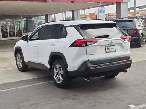 Certified 2025 Toyota RAV4 XLE AWD/4WD image 6