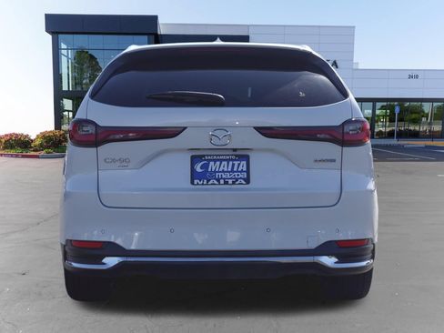 Used 2024 MAZDA CX-90 Plug-In Hybrid w/ Premium Plus AWD/4WD image 5