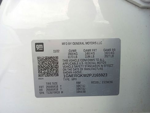 Used 2023 Chevrolet Traverse LT FWD image 18