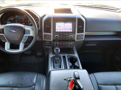 Used 2019 Ford F150 Lariat w/ Equipment Group 502A Luxury image 15