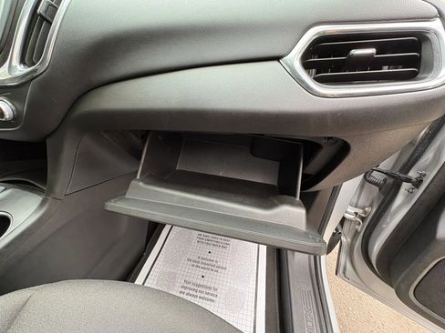 Used 2021 Chevrolet Equinox LT AWD/4WD image 12