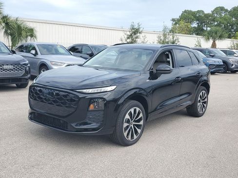 New 2026 Audi Q3 quattro 2.0T AWD/4WD image 9