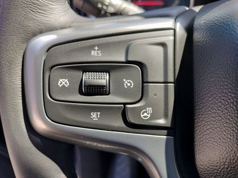 Used 2022 Chevrolet Silverado 1500 LTZ w/ Z71 Off-Road Package image 23