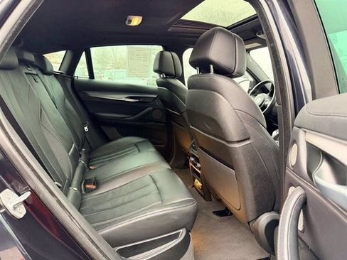 Used 2018 BMW X6 xDrive35i w/ M Sport Package AWD/4WD image 17