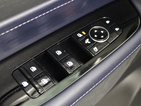 New 2026 INFINITI QX80 4WD image 19