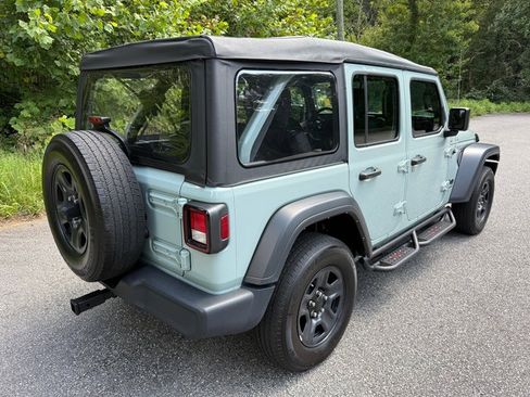 Used 2023 Jeep Wrangler Unlimited Sport AWD/4WD image 6