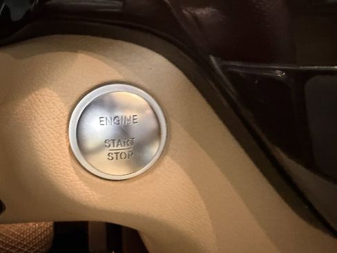 Used 2017 Mercedes-Benz GLE 350 4MATIC image 30