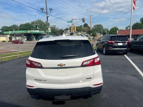 Used 2018 Chevrolet Equinox Premier FWD image 5