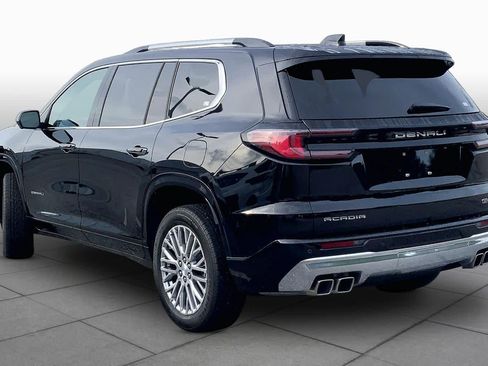 Used 2025 GMC Acadia Denali FWD image 12
