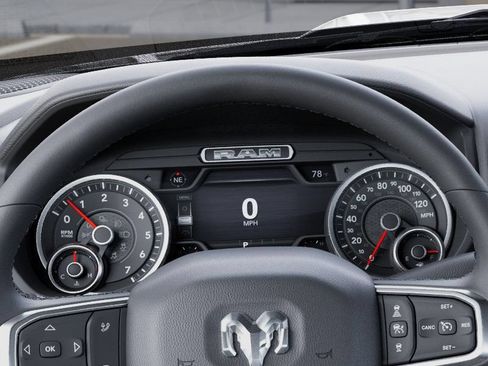 New 2026 RAM 2500 Big Horn AWD/4WD image 18