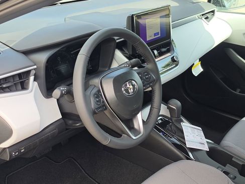 New 2026 Toyota Corolla SE FWD image 7