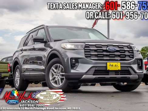 New 2026 Ford Explorer Active w/ Active Comfort Package RWD image 1