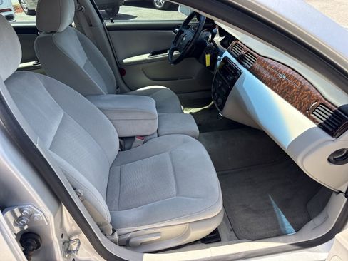 Used 2012 Chevrolet Impala LS FWD image 22