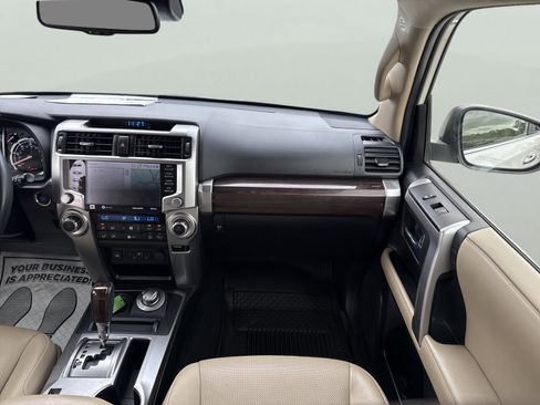 Used 2022 Toyota 4Runner Limited AWD/4WD image 14