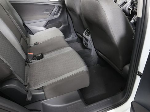 Used 2021 Volkswagen Tiguan S FWD image 23