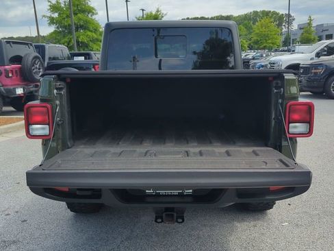 Certified 2021 Jeep Gladiator Sport AWD/4WD image 14