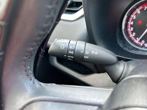 Used 2023 Toyota RAV4 XLE Premium FWD image 21
